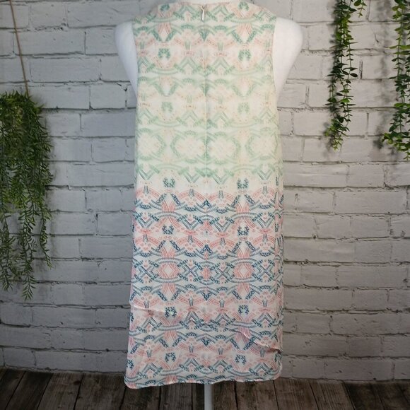 HEART OF CABI MOSAIC PRINT, SHADES OF BLUE AND PINK,  TOP BLOUSE, LINED, SIZE M - Picture 6 of 9